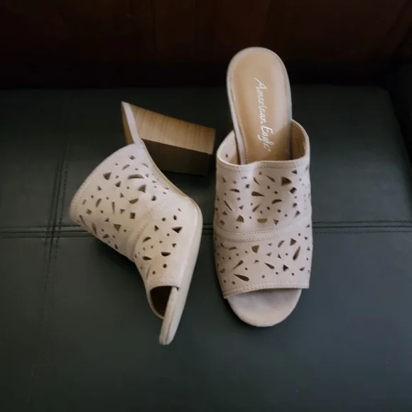 American eagle slide in heel sandal - Picture 3 of 5